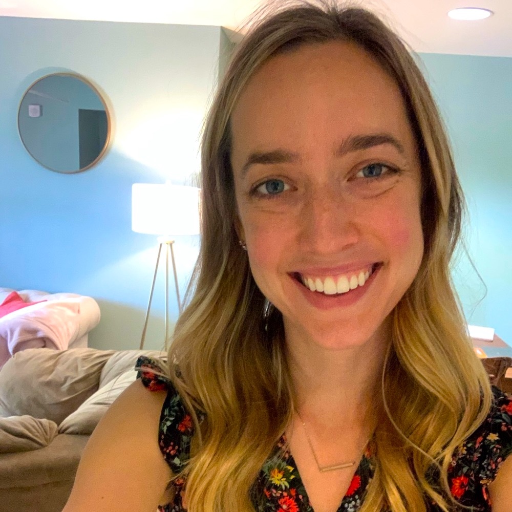 Meet your Posher, Caroline